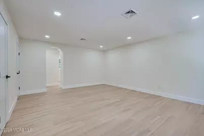 300 E Chestnut Avenue, Metuchen, NJ 08840 - Photo 41