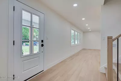 300 E Chestnut Avenue, Metuchen, NJ 08840 - Photo 15