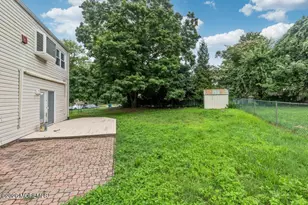 24 Fairview Dr, Middletown, NJ 07748 - Photo 35