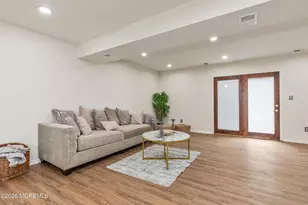 24 Fairview Dr, Middletown, NJ 07748 - Photo 23