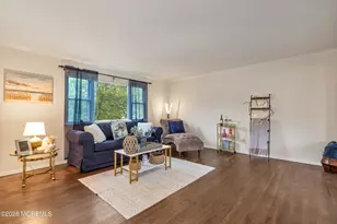 24 Fairview Dr, Middletown, NJ 07748 - Photo 3