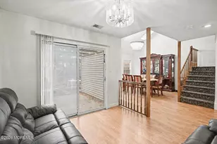 521 Woodbine Ln, Lakewood, NJ 08701 - Photo 13