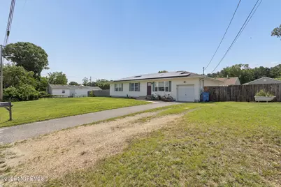 1724 2nd Avenue, Toms River Township, NJ 08757 - Photo 3