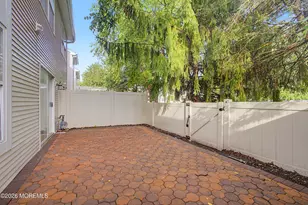 77 Picket Pl, Freehold, NJ 07728 - Photo 27