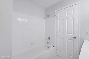 77 Picket Pl, Freehold, NJ 07728 - Photo 25