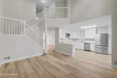 77 Picket Place, Freehold, NJ 07728 - Photo 9