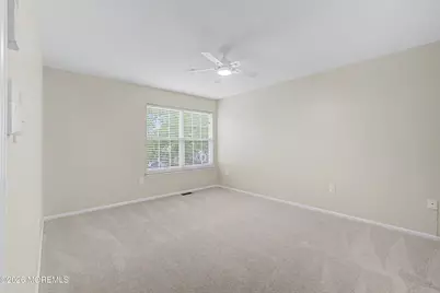 77 Picket Place, Freehold, NJ 07728 - Photo 17