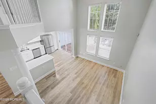 77 Picket Pl, Freehold, NJ 07728 - Photo 15