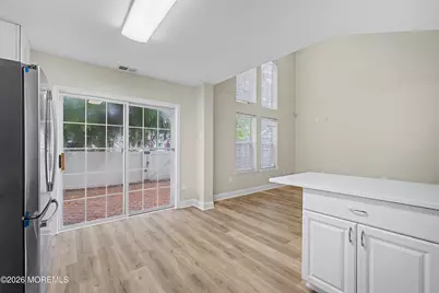 77 Picket Place, Freehold, NJ 07728 - Photo 13