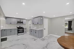701 W Park Ave, Lindenwold, NJ 08021 - Photo 19