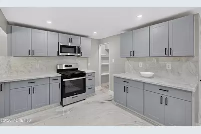 701 W Park Avenue, Lindenwold, NJ 08021 - Photo 9