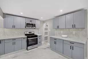 701 W Park Ave, Lindenwold, NJ 08021 - Photo 9