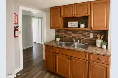 135 Whitehead Avenue #upstairs, South River, NJ 08882 - Photo 3