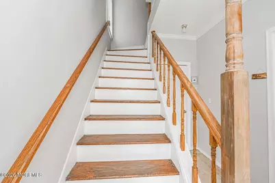 21 Gladstone Avenue, Newark, NJ 07106 - Photo 3