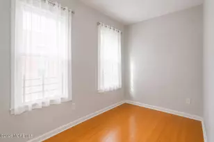 21 Gladstone Ave, Newark, NJ 07106 - Photo 17