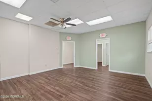 92 Main St, Matawan, NJ 07747 - Photo 15