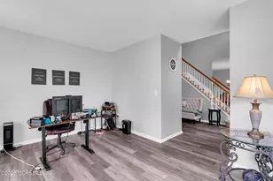 19 Vanderveer Rd, Freehold, NJ 07728 - Photo 9