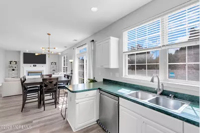 19 Vanderveer Road, Freehold, NJ 07728 - Photo 17