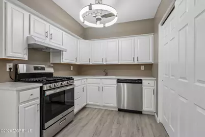 12 Louisiana Drive #A, Matawan, NJ 07747 - Photo 7