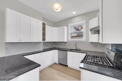 37 Beacon Boulevard, Keansburg, NJ 07734 - Photo 7