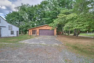 284 Millstone Rd, Millstone Township, NJ 08535 - Photo 3