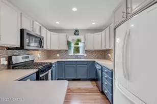22 Woodland Dr, Brick, NJ 08723 - Photo 13
