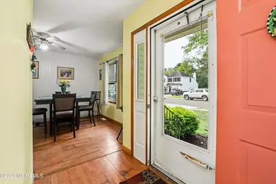 133 W Holly Lane, Little Egg Harbor, NJ 08087 - Photo 5