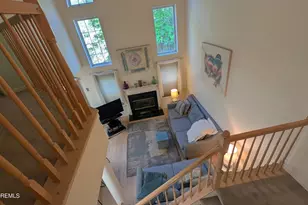 10 Beacon Ct, Holmdel, NJ 07733 - Photo 19