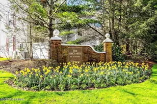 10 Beacon Ct, Holmdel, NJ 07733 - Photo 43