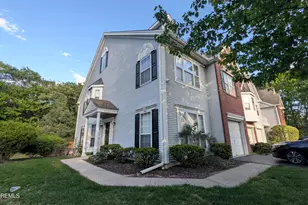 10 Beacon Ct, Holmdel, NJ 07733 - Photo 45