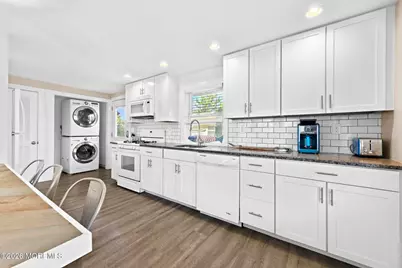 21 E 9th Street, Barnegat Light, NJ 08006 - Photo 9