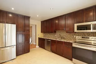 514 Oakview Dr, Toms River Township, NJ 08753 - Photo 11
