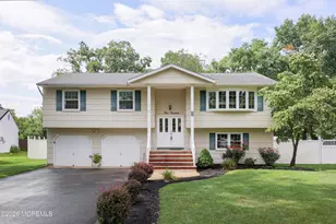514 Oakview Dr, Toms River Township, NJ 08753 - Photo 1
