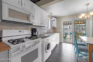 7 Harold Ln, Beach Haven, NJ 08050 - Photo 7
