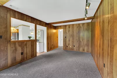 17 Walton Court, East Brunswick Township, NJ 08816 - Photo 15