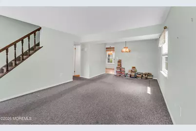 17 Walton Court, East Brunswick Township, NJ 08816 - Photo 5