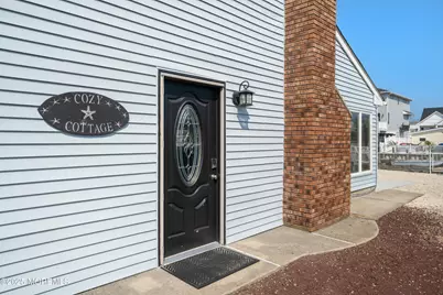 43 Florence Lane, Beach Haven, NJ 08050 - Photo 3
