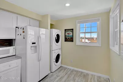 222 Hiering Avenue, Seaside Heights, NJ 08751 - Photo 9