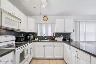 18 San Salvador St, Toms River Township, NJ 08757 - Photo 11