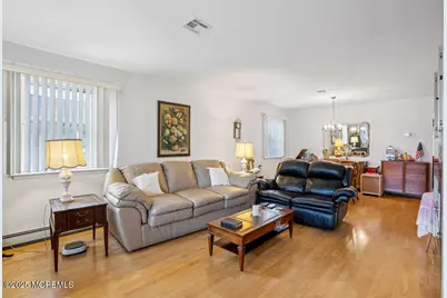 18 San Salvador Street, Toms River Township, NJ 08757 - Photo 5