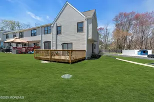 21 English Club Dr, Manalapan Township, NJ 07726 - Photo 33
