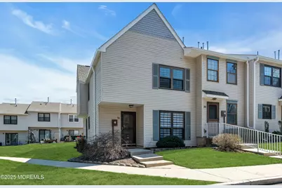 21 English Club Drive, Manalapan Township, NJ 07726 - Photo 3