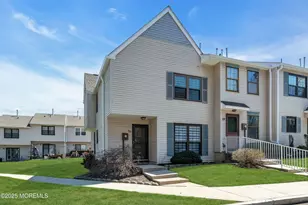 21 English Club Dr, Manalapan Township, NJ 07726 - Photo 3
