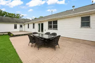 28 Riverview Dr, Tinton Falls, NJ 07724 - Photo 33
