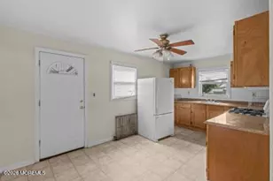 67 Sixth Ave, Long Branch, NJ 07740 - Photo 13