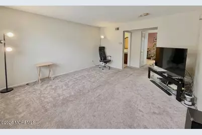 82 Cliffwood Avenue W #17, Cliffwood, NJ 07721 - Photo 5