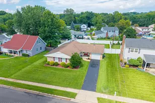 164 Idlebrook Ln, Matawan, NJ 07747 - Photo 3