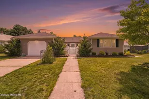 20 Le Lamentin Dr, Toms River Township, NJ 08757 - Photo 3