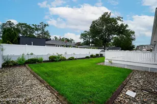 644 Berkeley Ave, Beachwood, NJ 08722 - Photo 41