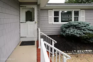644 Berkeley Ave, Beachwood, NJ 08722 - Photo 9